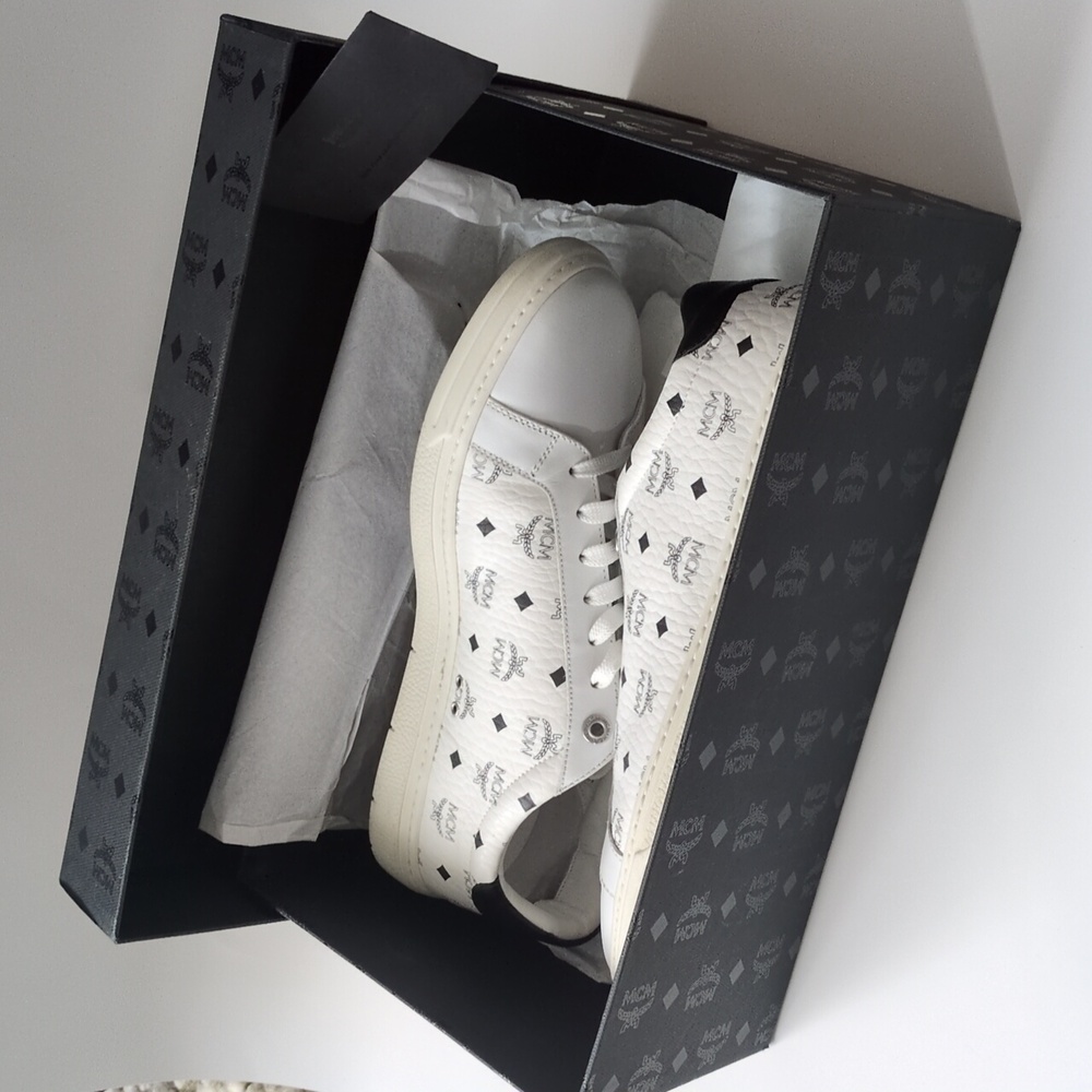 MCM Terrain Monogram Derby White Black Lace Up Leather Sneaker EU 42/US 9 In Box - Picture 17 of 17